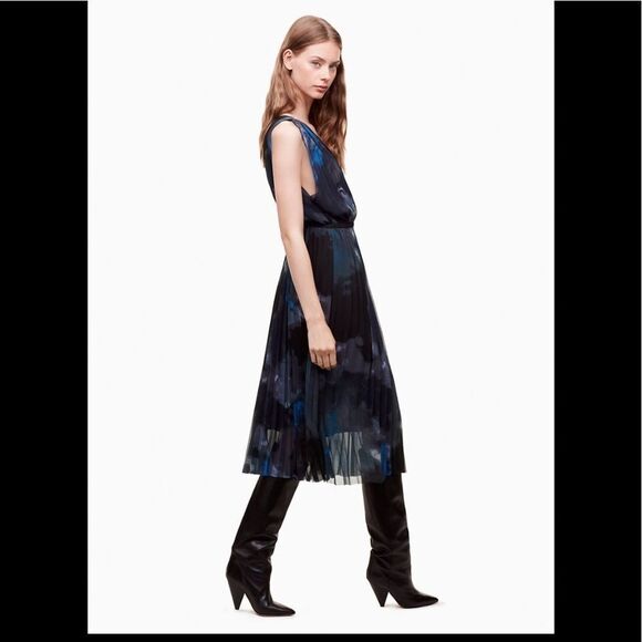Wilfred  Pleated midi dress‎ - Picture 2 of 7